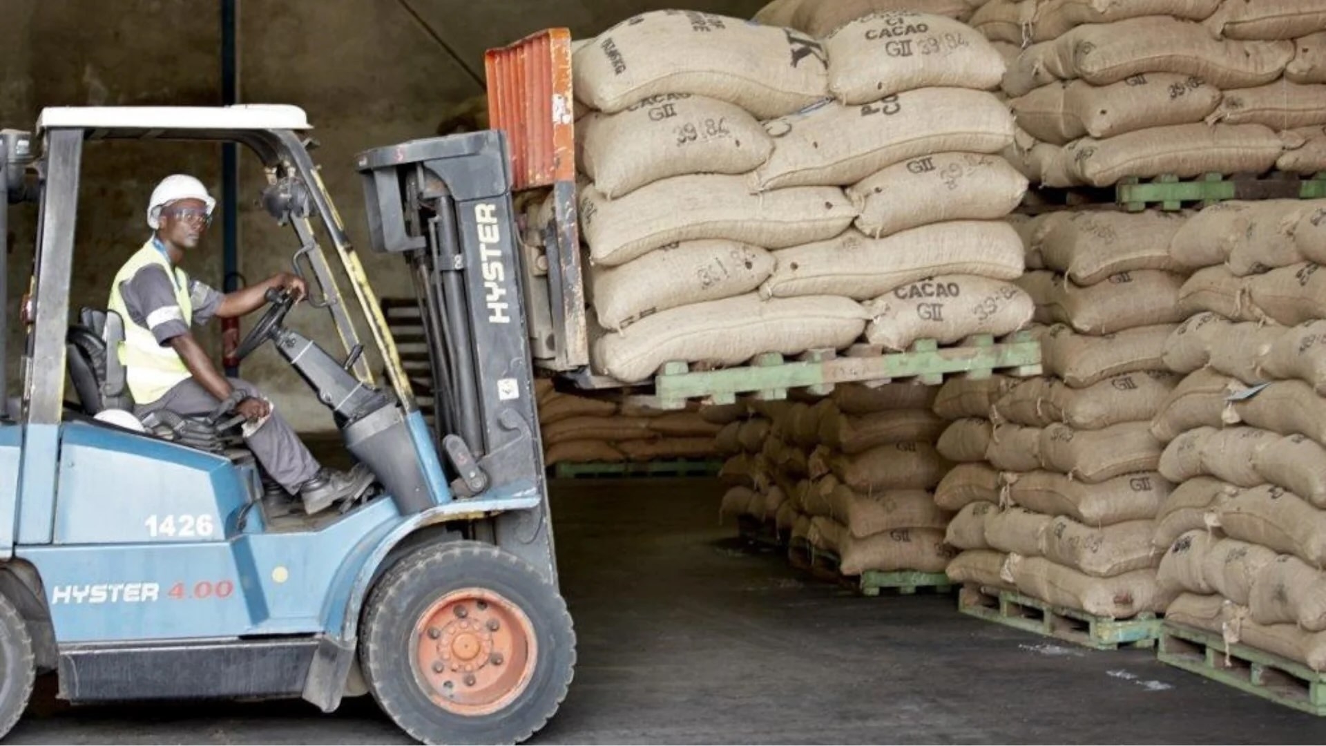 Zoetwarenmultinational ziet cacaovoorraad als buffer tegen klimaatfenomeen